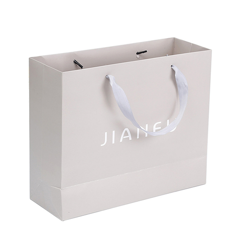 Custom Luxury Black Clothes Store Retail Packaging Gift Carry Bags Boutique Shopping Paper Bags with Your Own Logo